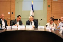 ועדת הפנים. יעקב אשר