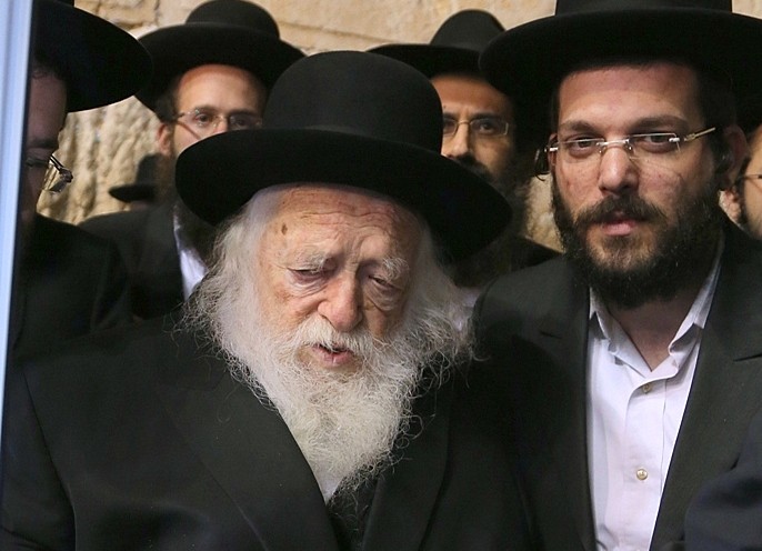 הערב: עצרת תפילה המונית בכותל המערבי מרן שר התורה בכותל המערבי