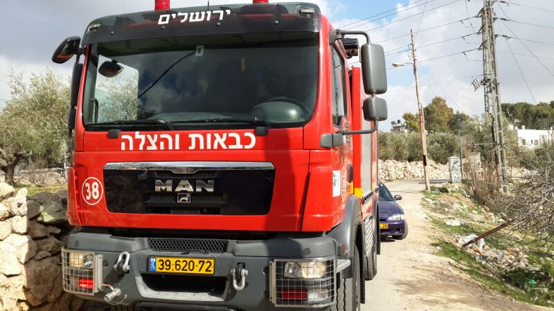 שריפה בקניון איילון: שוטר נפצע קל כיבוי אש • אילוסטרציה