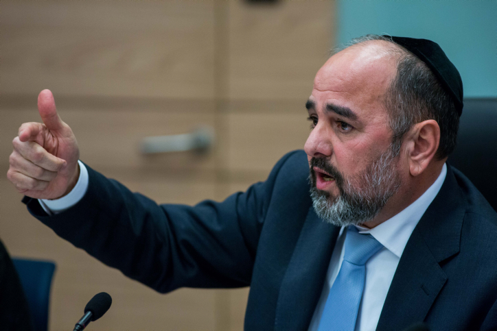 באמצע: מרגי עצר את דיוני ועדת החינוך יו"ר ועדת החינוך, ח"כ יעקב מרגי