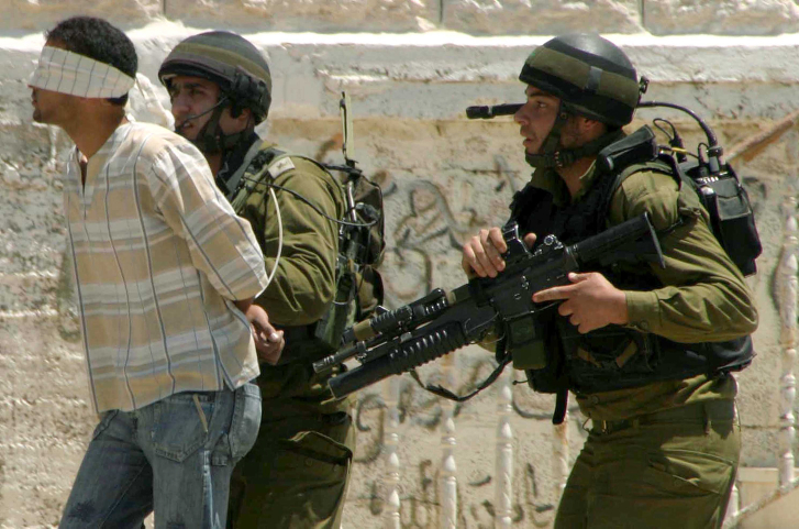 12 מבוקשים נעצרו מעצר מבוקש • אילוסטרציה