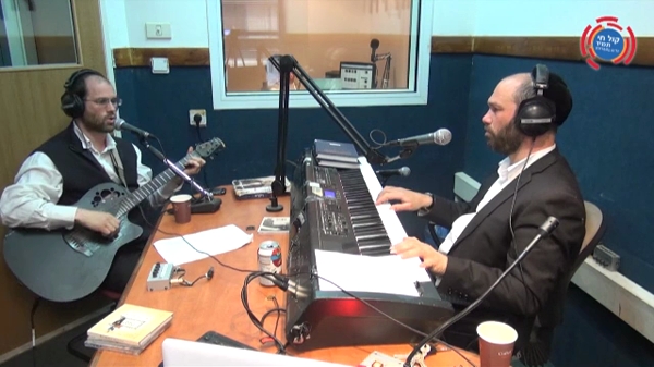 האחים בדואט לרגל ה'בת מצווה' • האזינו רזאל
