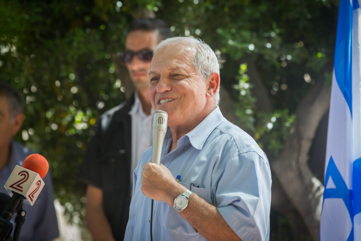 "יד שרה" תוקפים: משרד הרווחה הוריד את התקצוב ל-2.5 ש"ח לאדם שר העבודה והרווחה, חיים כץ