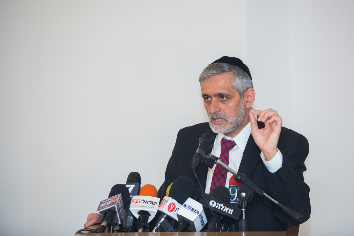 התקפל: אלי ישי ימשוך את מפלגתו ויתמוך ביהדות התורה אלי ישי