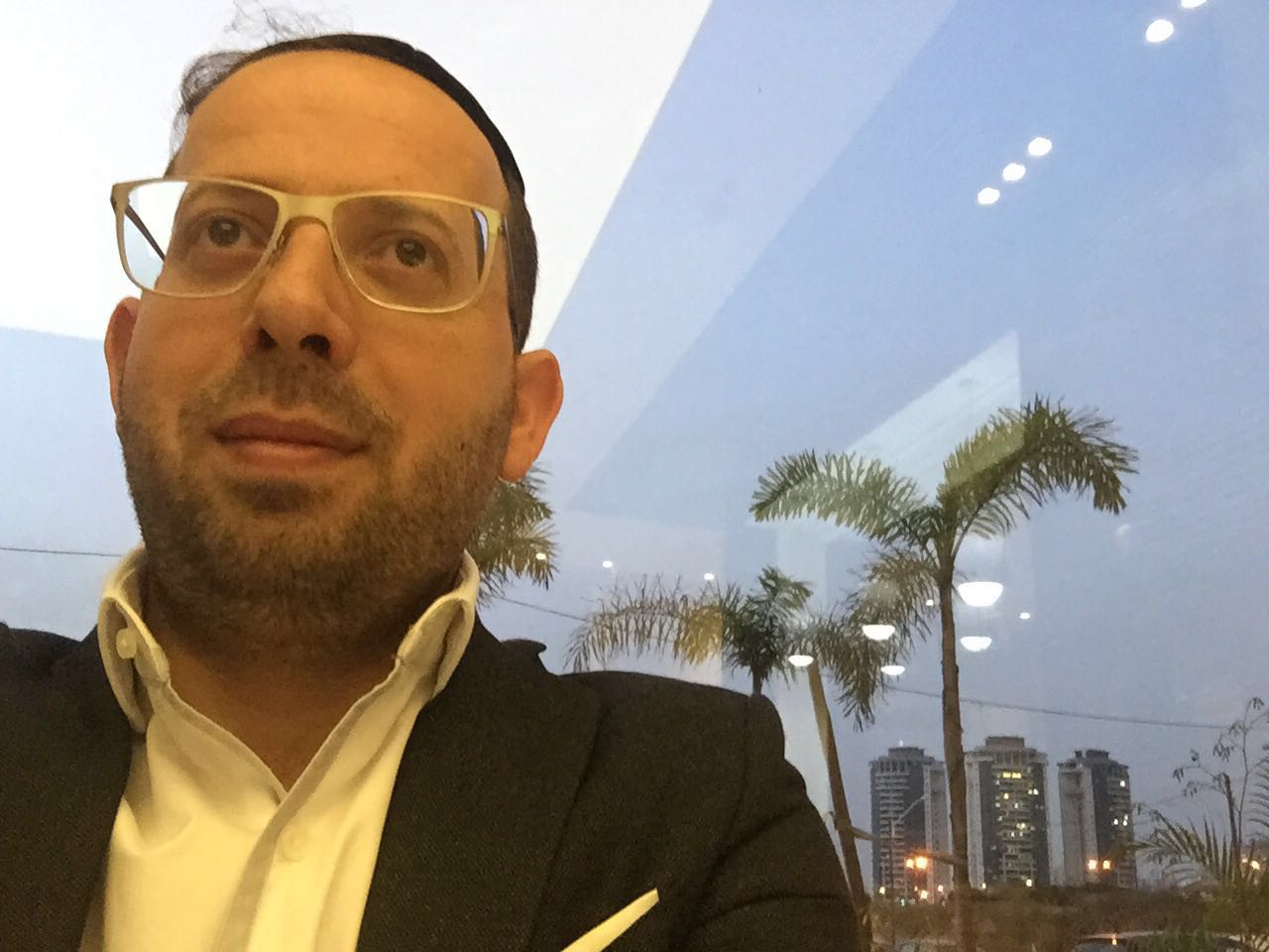 ינון פלח, העורך הראשי של קו עיתונות פורש מתפקידו ינון פלח