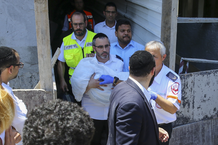 אם הפעוט בפוסט מצמרר: "אני מתחננת, בבקשה תחזור לאמא!" אשדוד, אמבולנס, רכב, ילד