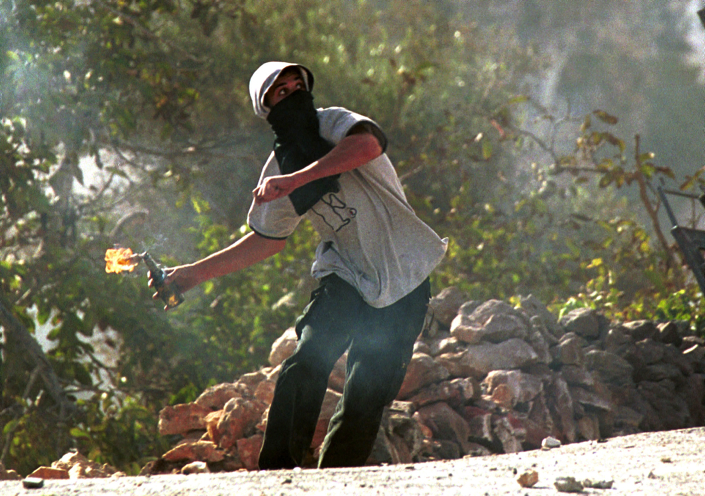 יידו בקת"ב על תחנת דלק; בנס לא פרצה דליקה אילוסטרציה