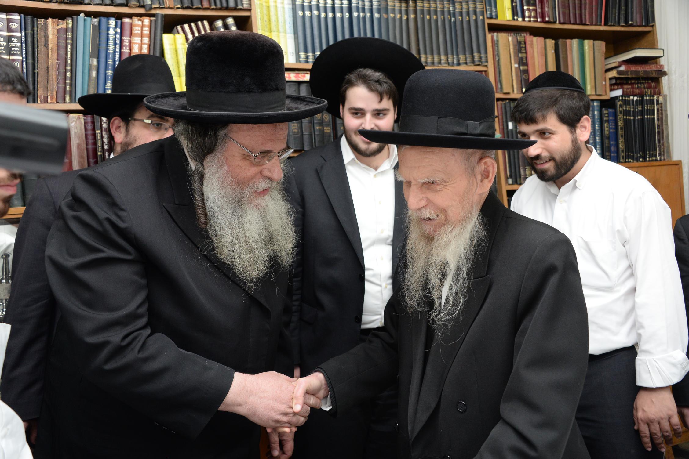 הגר"ג אדלשטיין לראשי הישיבות: התאמצו לא להעיף בחורים resized_DSC_0637