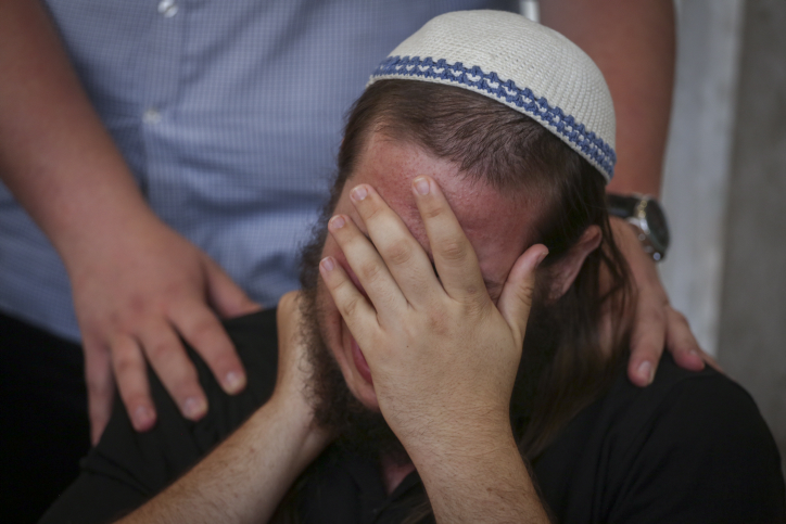 מדוע בכתה הגב' אפרת ברזל בהרצאתה של עדן הראל? האזינו הלווייה, בכי, דמעות