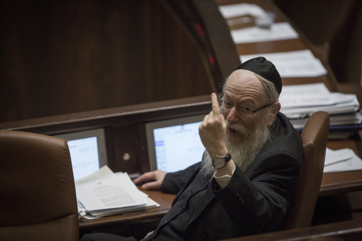 השר ליצמן: "אני שר בריאות שלא מבין כלום בבריאות" סגן שר הבריאות יעקב ליצמן, במליאת הכנסת