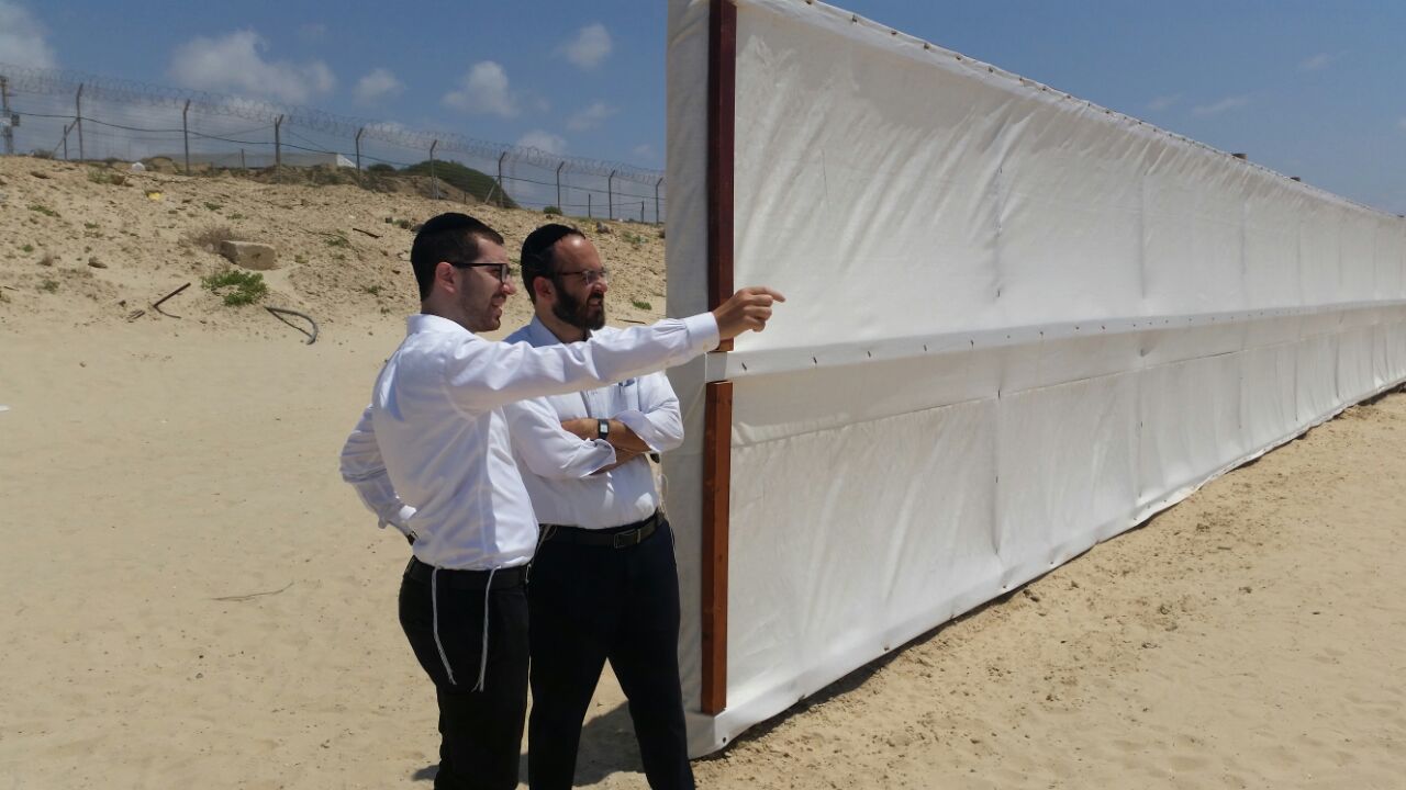 לראשונה • החרדים יקבלו חוף נפרד ברמה בינלאומית חוף הים, ראשון לציון, חרדים (1)