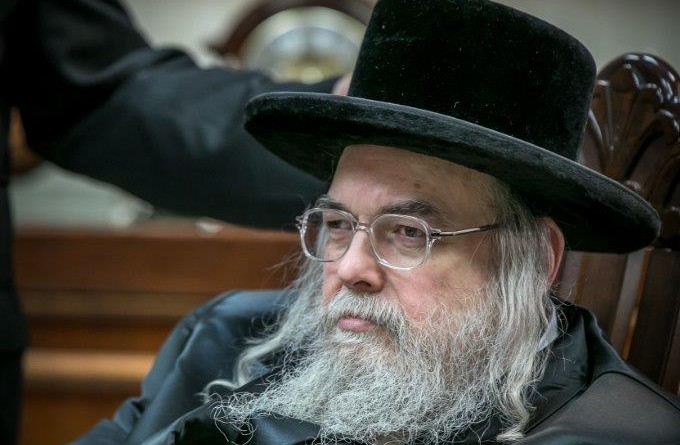 האזינו: כשהאדמו"ר מבעלזא פסק שטיסה במטוס אינה מסוכנת האדמו"ר מבעלזא