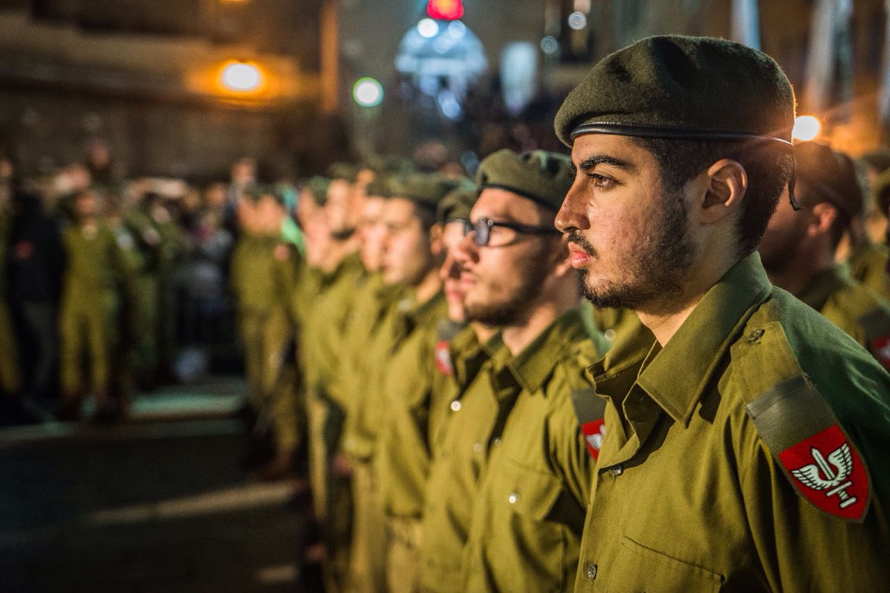 חוק הגיוס • רב חיל האוויר לשעבר: "לחטוף את החוק" חיילים חרדים בצבא • אילוסטרציה
