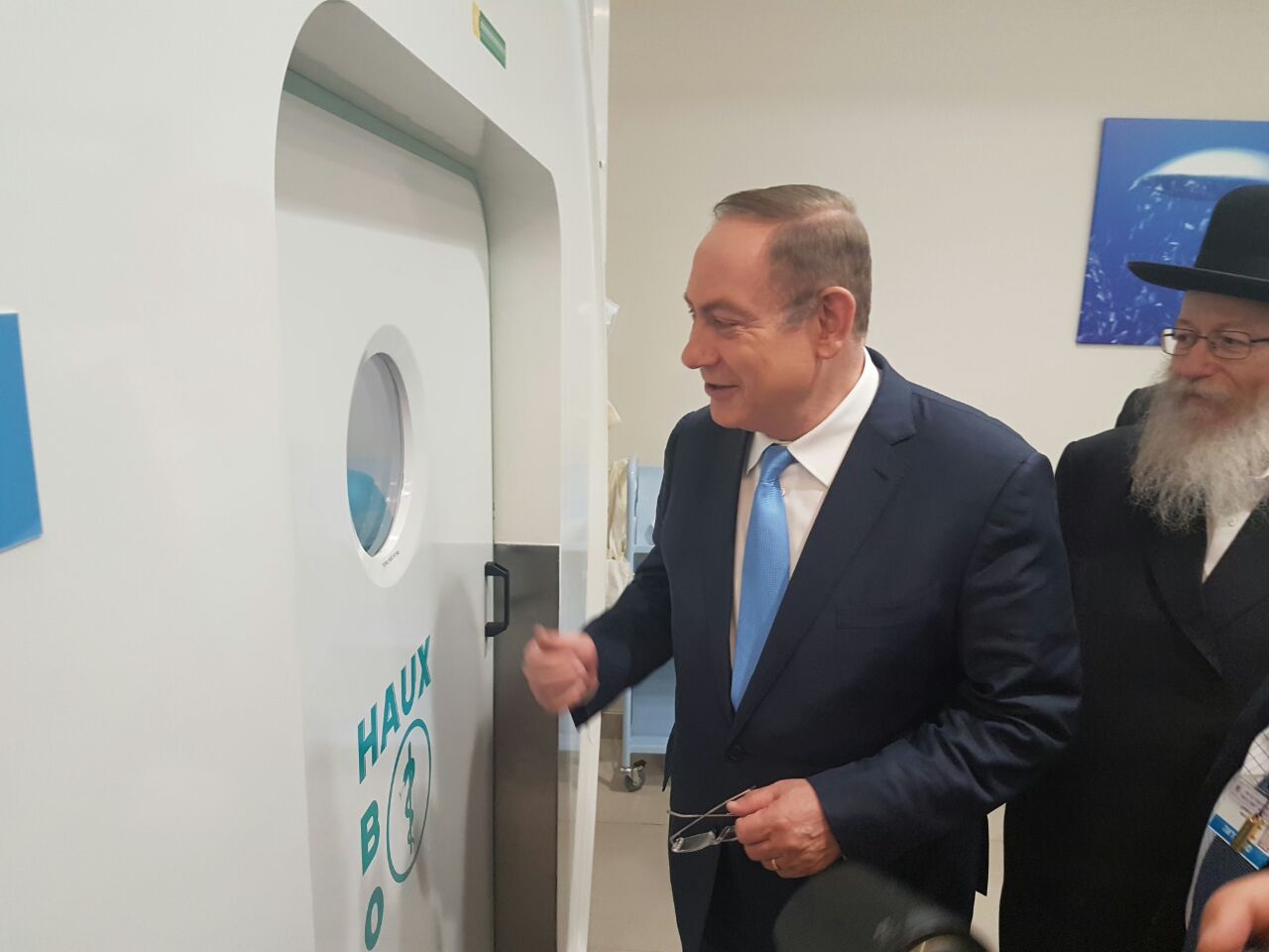 שינויים בסל הבריאות? נתניהו וליצמן בסיור רפואי