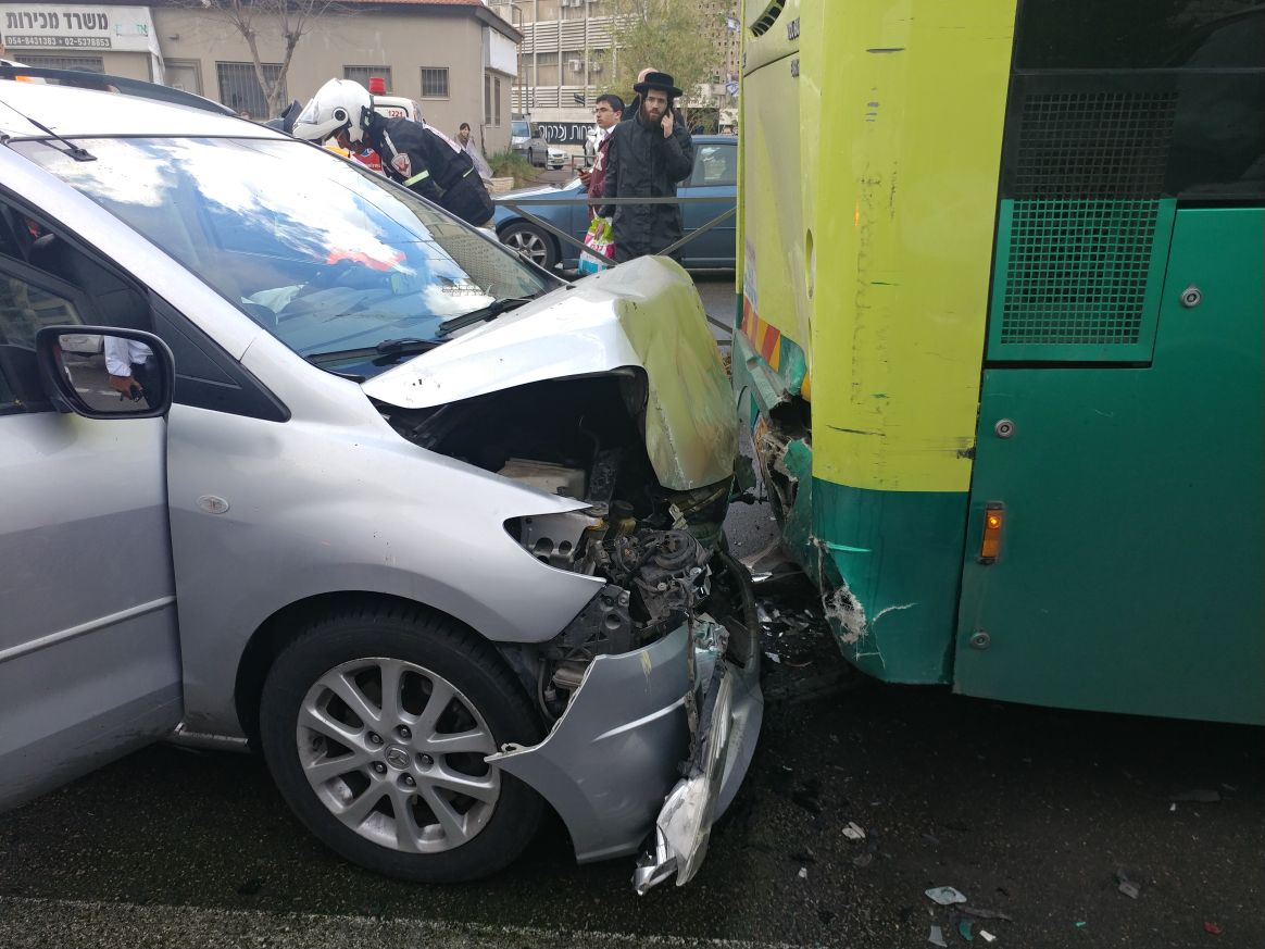 מהיום: הנחה בטסט לרכב בהתקנת מערכות בטיחות תאונה • אילוסטרציה