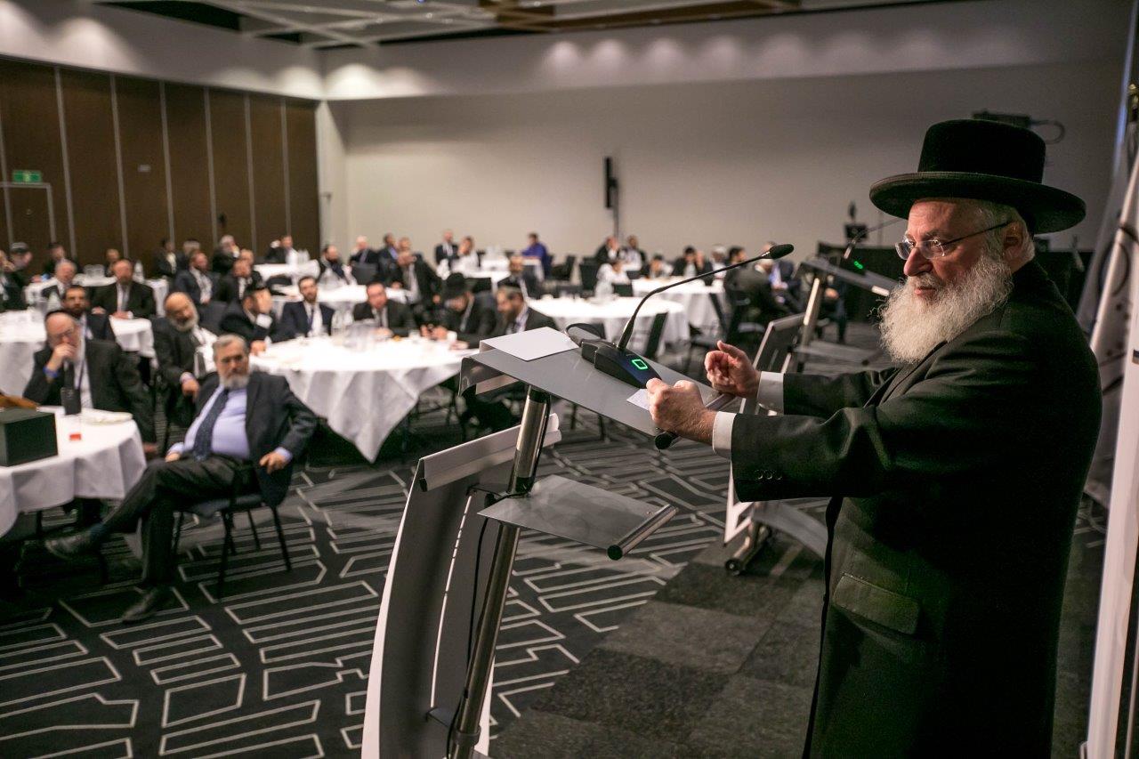 נשיא הפרלמנט האירופי: "נילחם ללא פשרות על הזכות לחיות ביבשת כיהודי" ועידת רבני אירופה אמסטרדם 2017 (37)