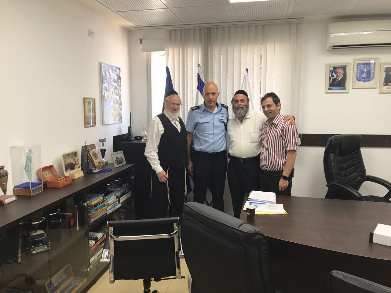 ראשי זק"א נפגשו עם ניצב דורון ידיד: "אפשר לקצר את הליך זיהוי הרוגים" ראשי זק"א וניצב דורון ידיד בפגישה
