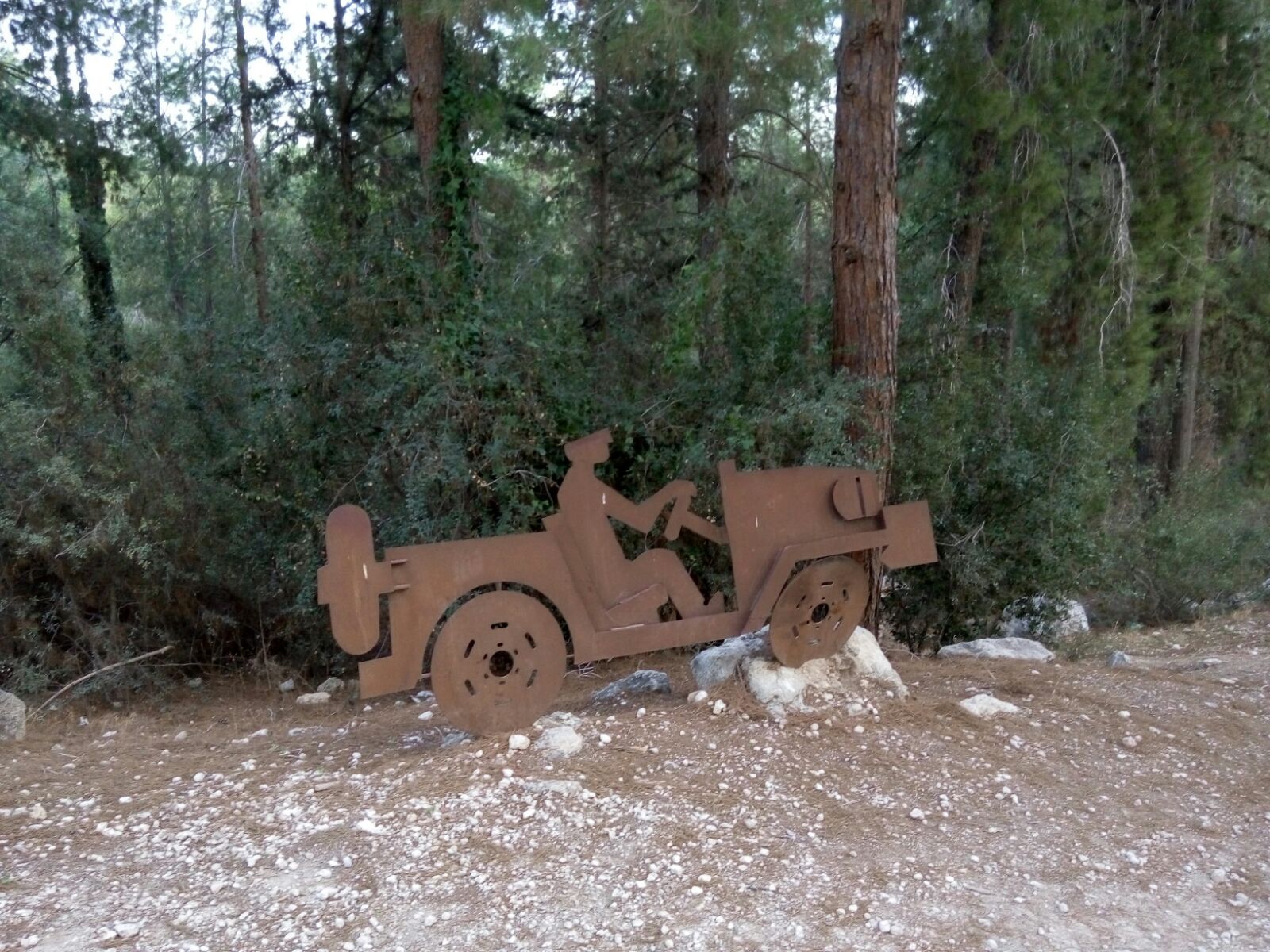 נקודת חן: עולים לירושלים דרך בורמה IMG-20170809-WA0010