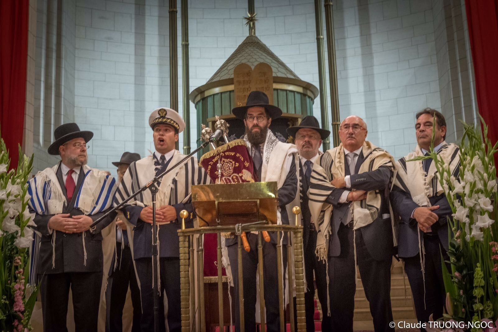 צפו: במעמד מרשים הוכתר הרב אברהם ווייל כרבה של שטרסבורג רבה של שטרסבורג צילום קלוד טרואונג נ'גוק (17)