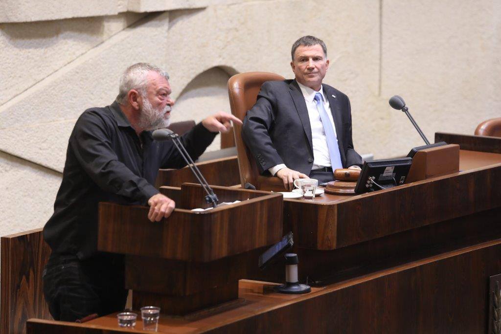 גילאון נאבק בניצול החרדיות בהייטק: "לא עושים להן טובה בהעסקתן" גילאון
