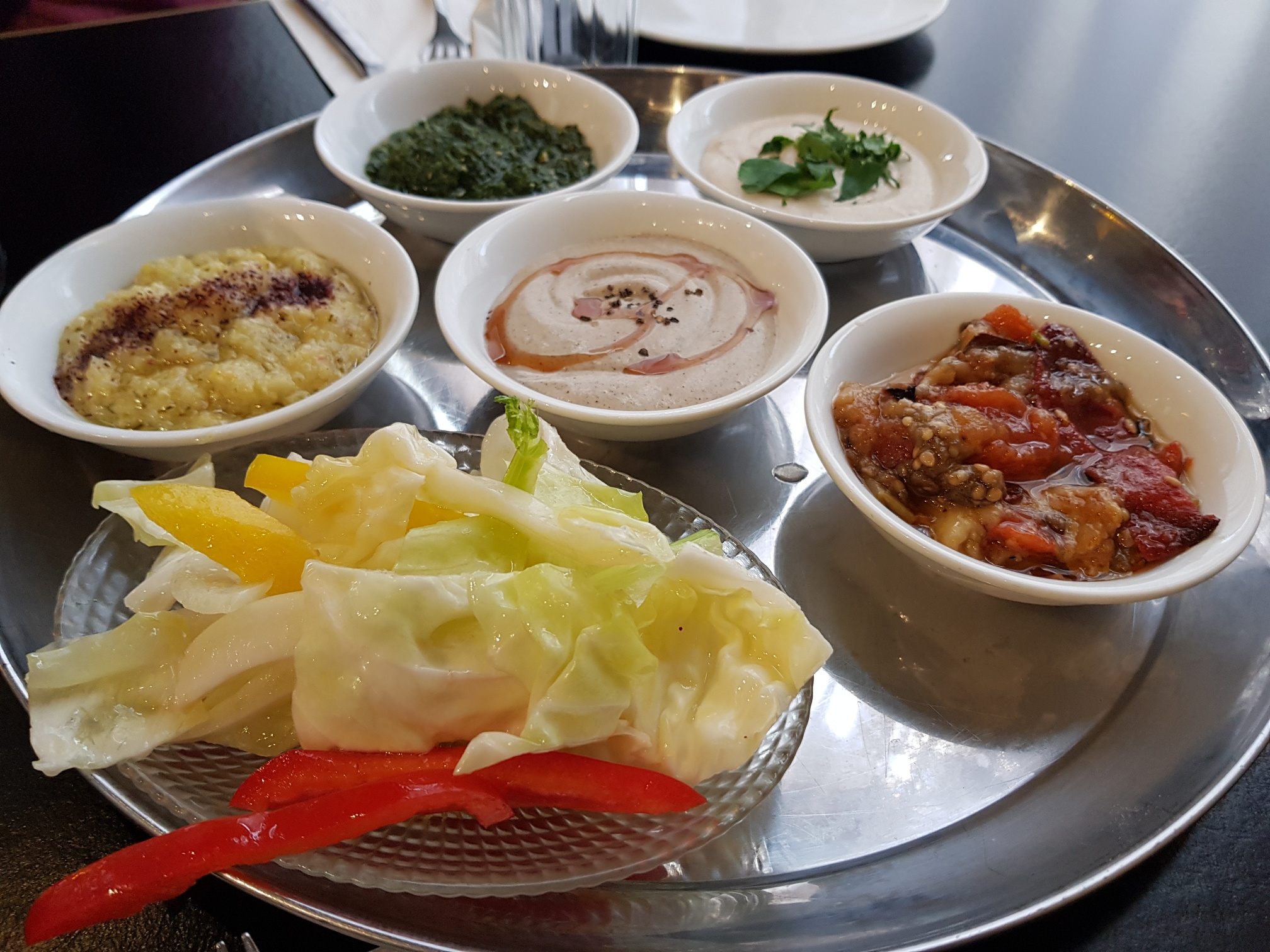 יצאנו לאכול: הכירו את חזון "מדיטה" מטבלים