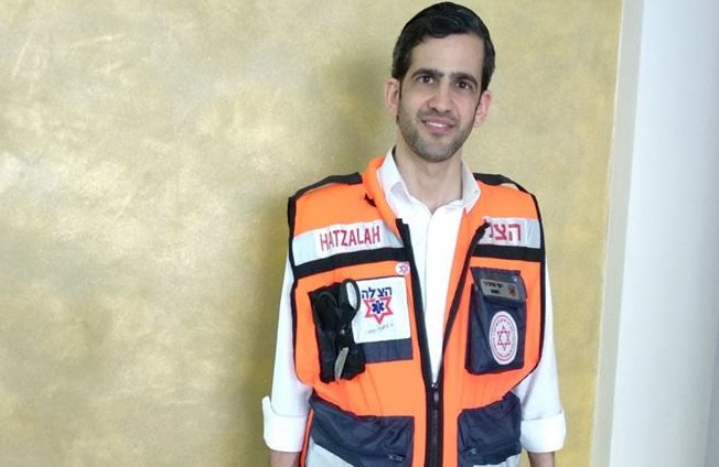 מרגש: החזן עצר את תפילתו והציל את חיי המתפלל ישי טהרני