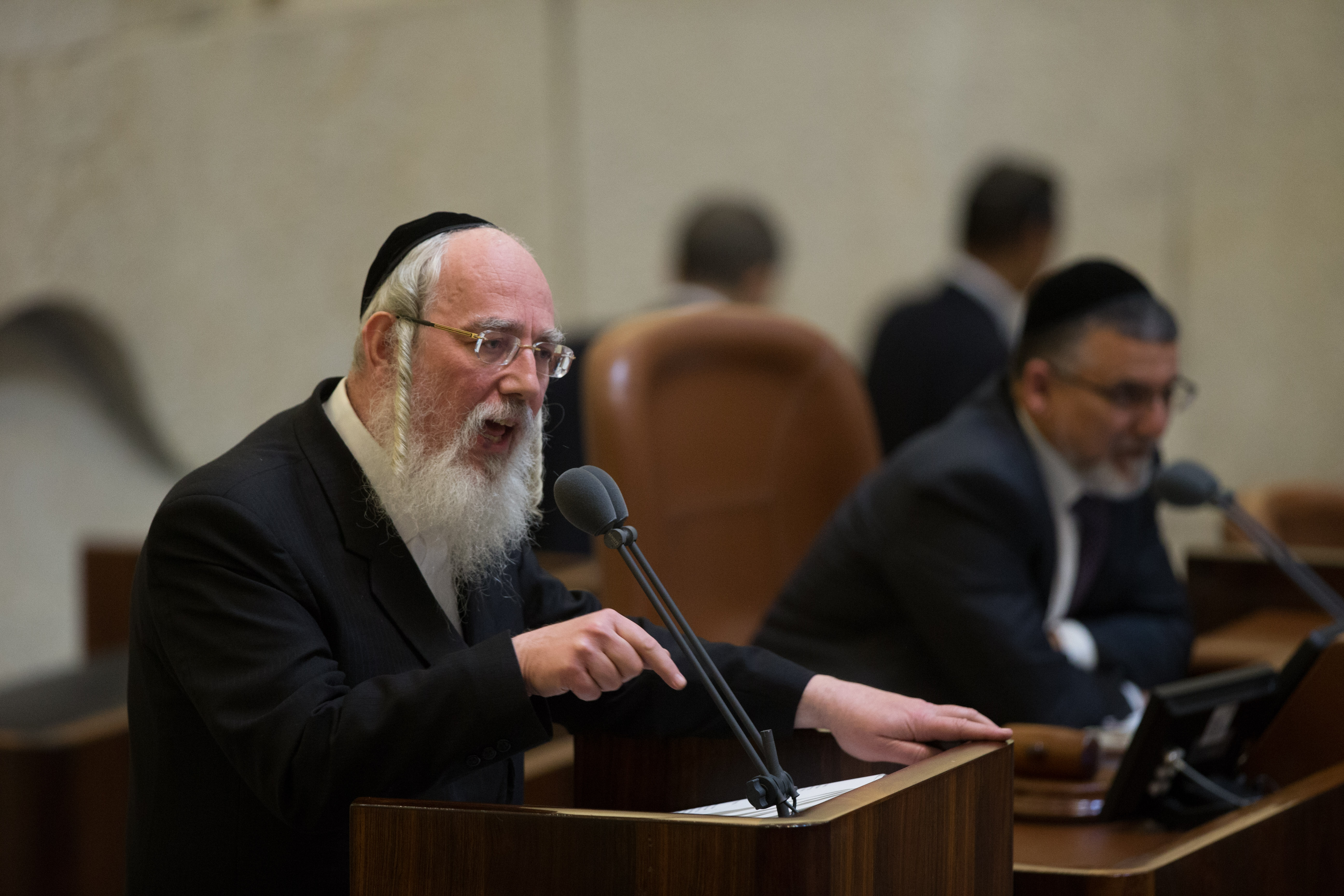 ח"כ ישראל אייכלר לרבנות: החרימו את וועדות הכנסת .