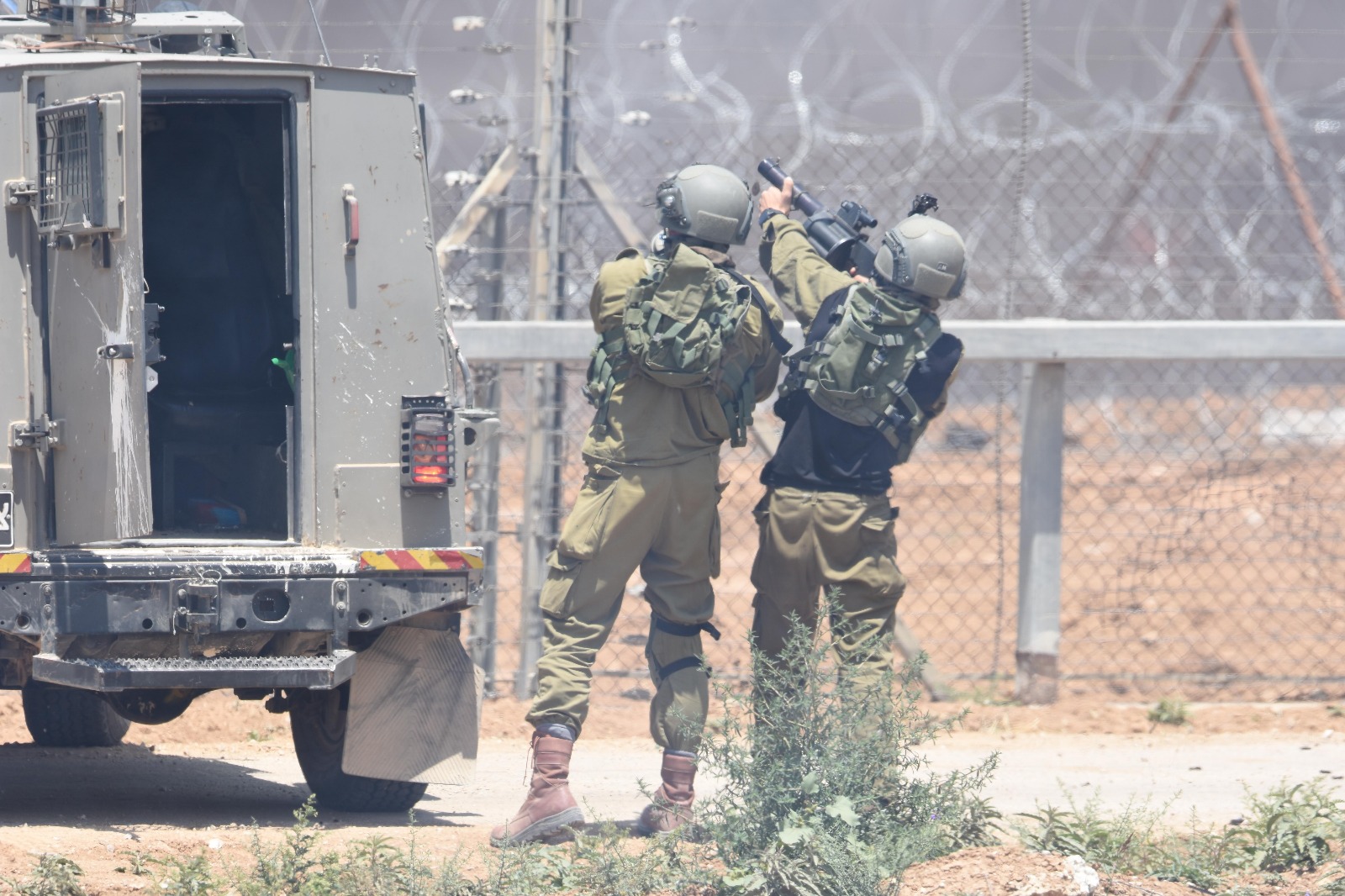מטריד; לוחמים בגבול: "מפחדים לפתוח באש מחשש שיחקרו אותנו" חיילים בגבול הרצועה | אילוסטרציה