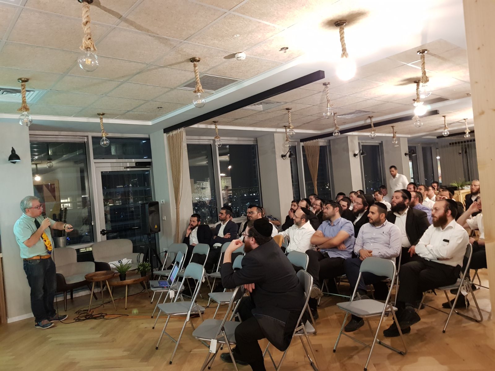מה היה ב"ליל שישי" של הפרסומאים החרדים? עוד מהבצפר