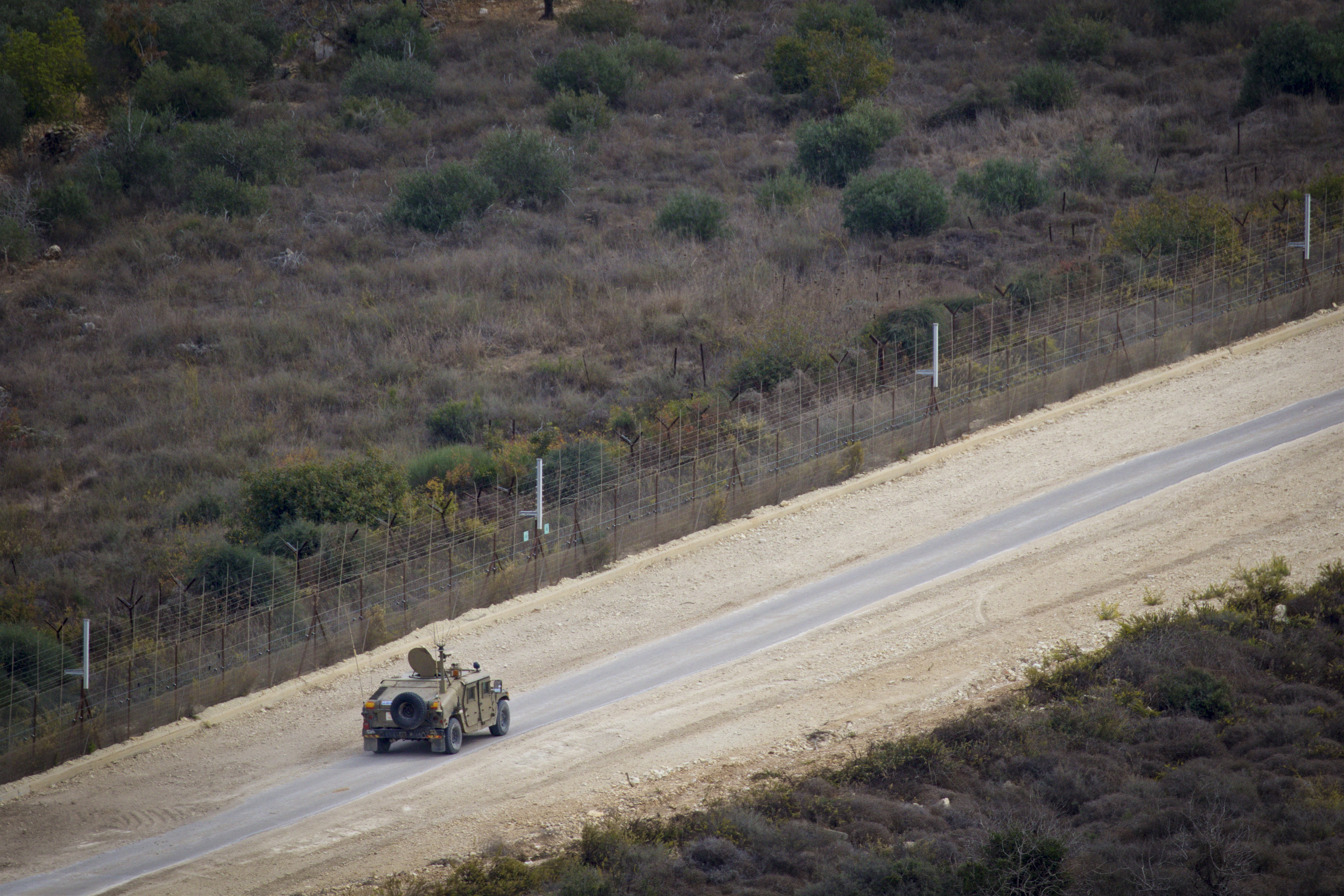 בלבנון טוענים: ישראל מתחמקת מקביעת גבולות ימיים כח או"ם בגבול לבנון