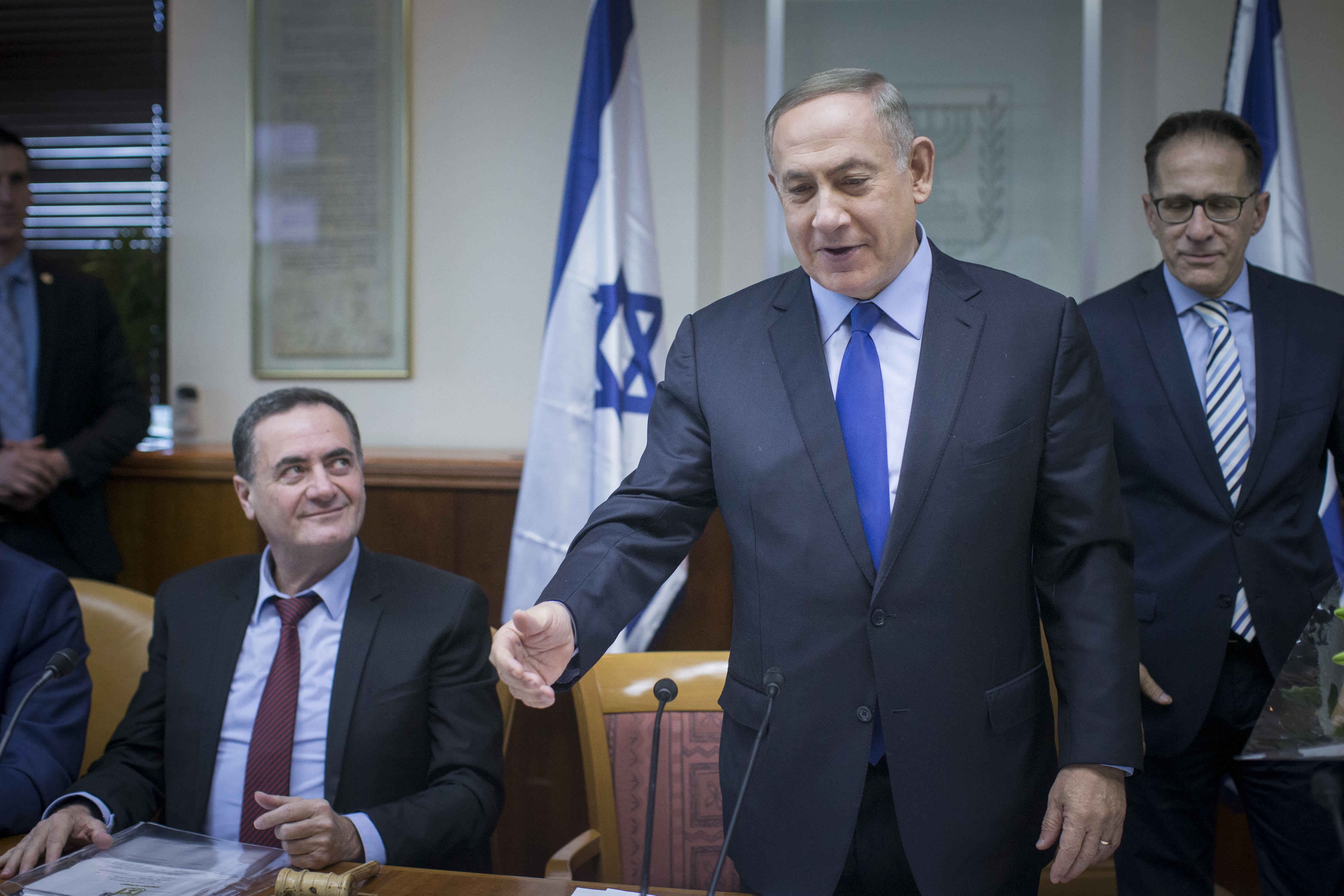 ממלא מקום ראה"מ: לא אצל ביבי F161225YS17