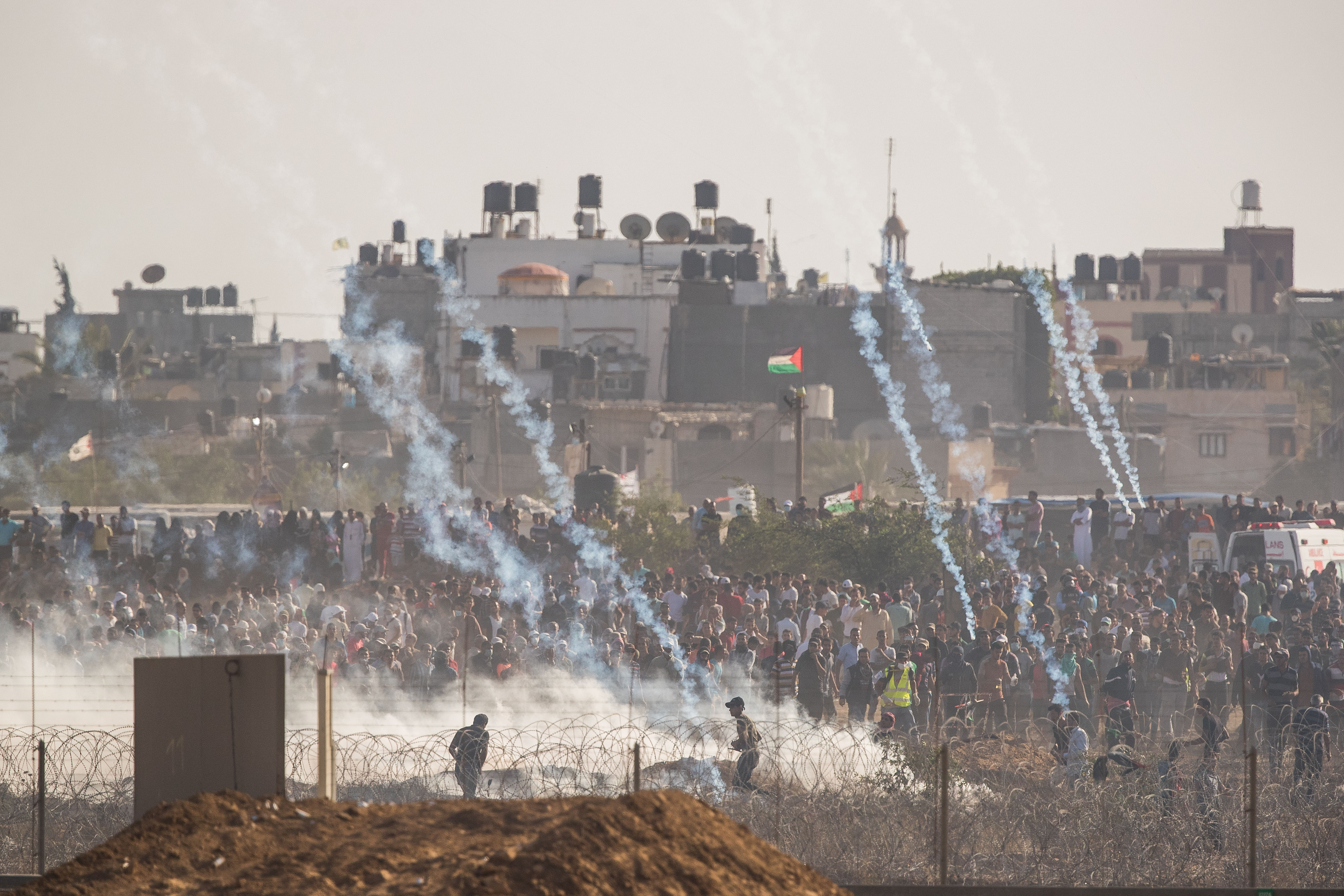 כישלון לחמאס ואיראן: רק 15,000 איש השתתפו בהפגנות MIDEAST ISRAEL PALESTINIANS