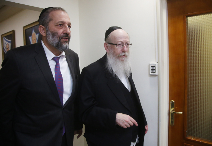 חוק הגיוס, המחלוקת והשקט \\ בצלאל קאהן ליצמן ודרעי