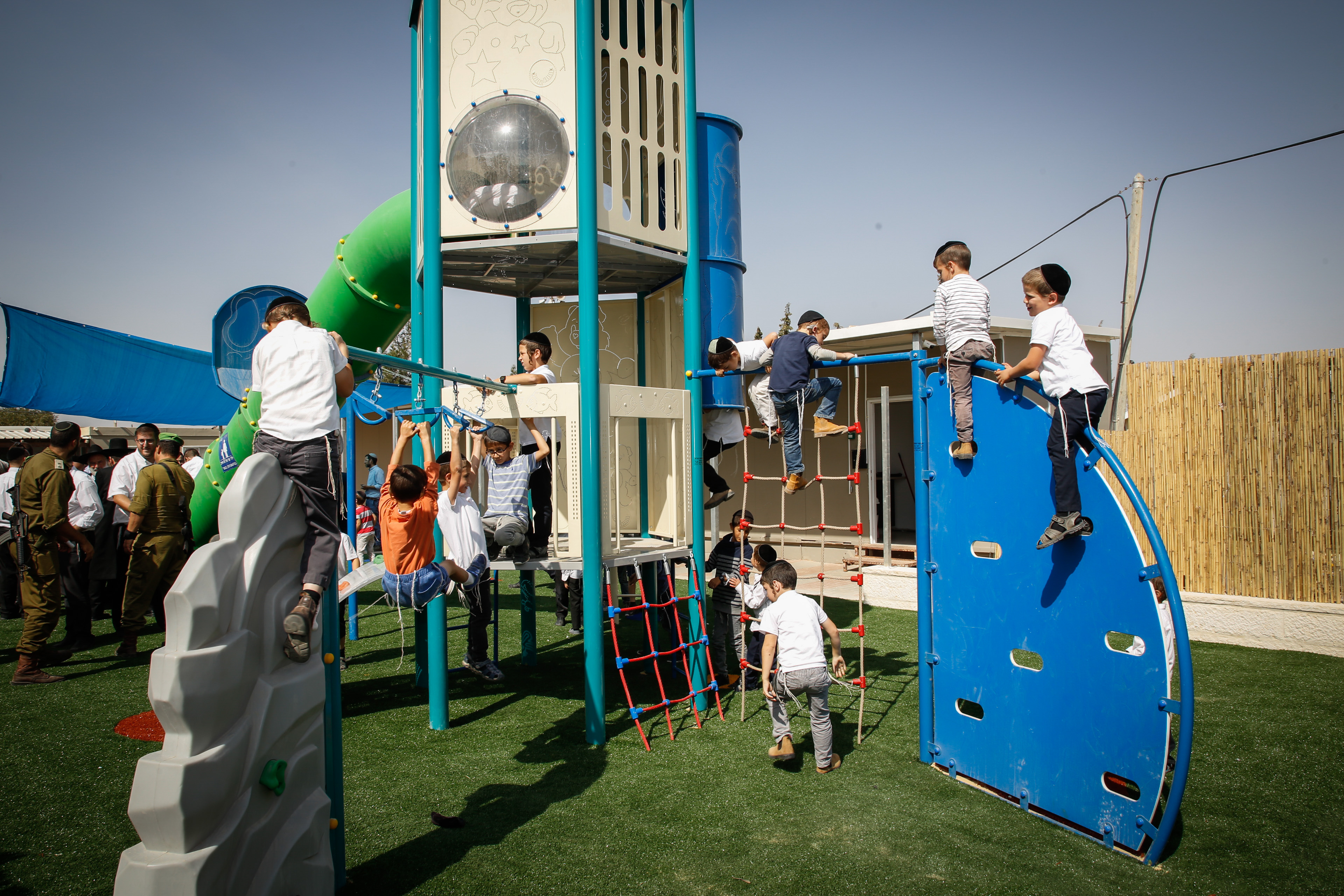 קריאת חובה להורים: פגיעות חום עלולות להגיע לסיכון חיים .