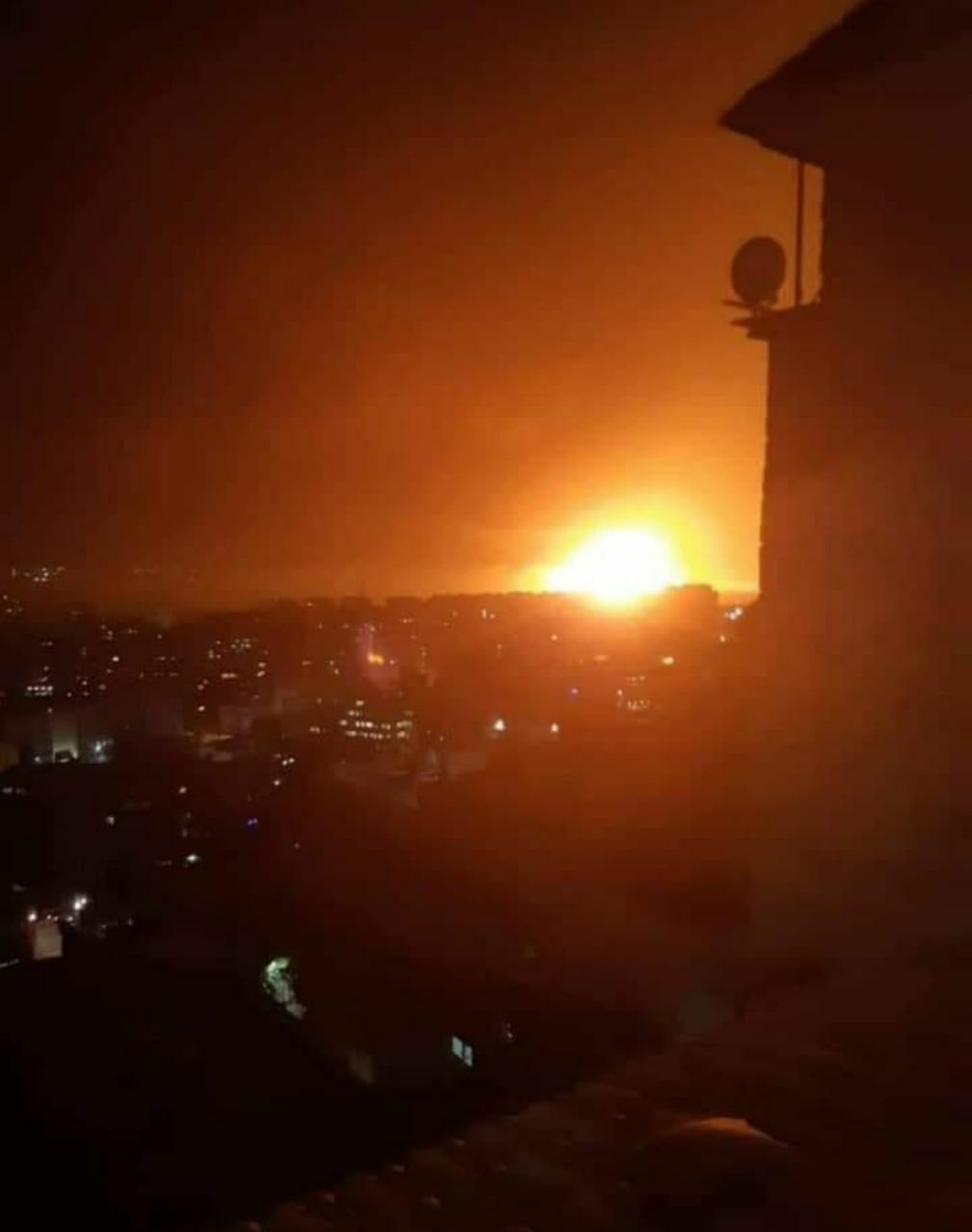 מטוסי קרב תקפו בסוריה את שדה התעופה T4 המשמש את איראן תקיפה בסוריה. ארכיון