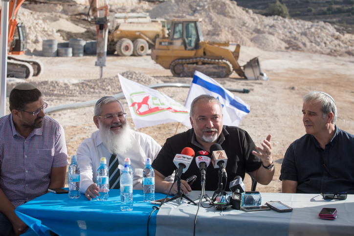 בג"ץ דחה את העתירה כנגד היישוב עמיחי: "להקים עכשיו עוד ישובים" שר הביטחון וסגנו ביישוב עמיחי
