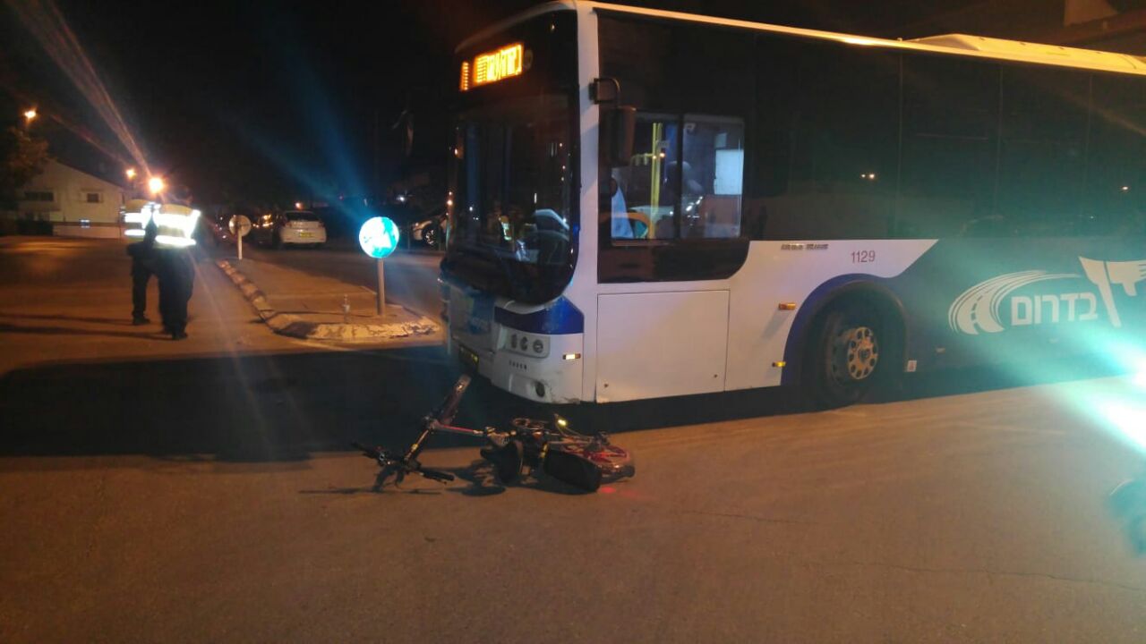 חיפה: תאונה בין אופניים לאוטובוס – הרוכב פונה במצב קשה WhatsApp Image 2018-11-08 at 21.30.50