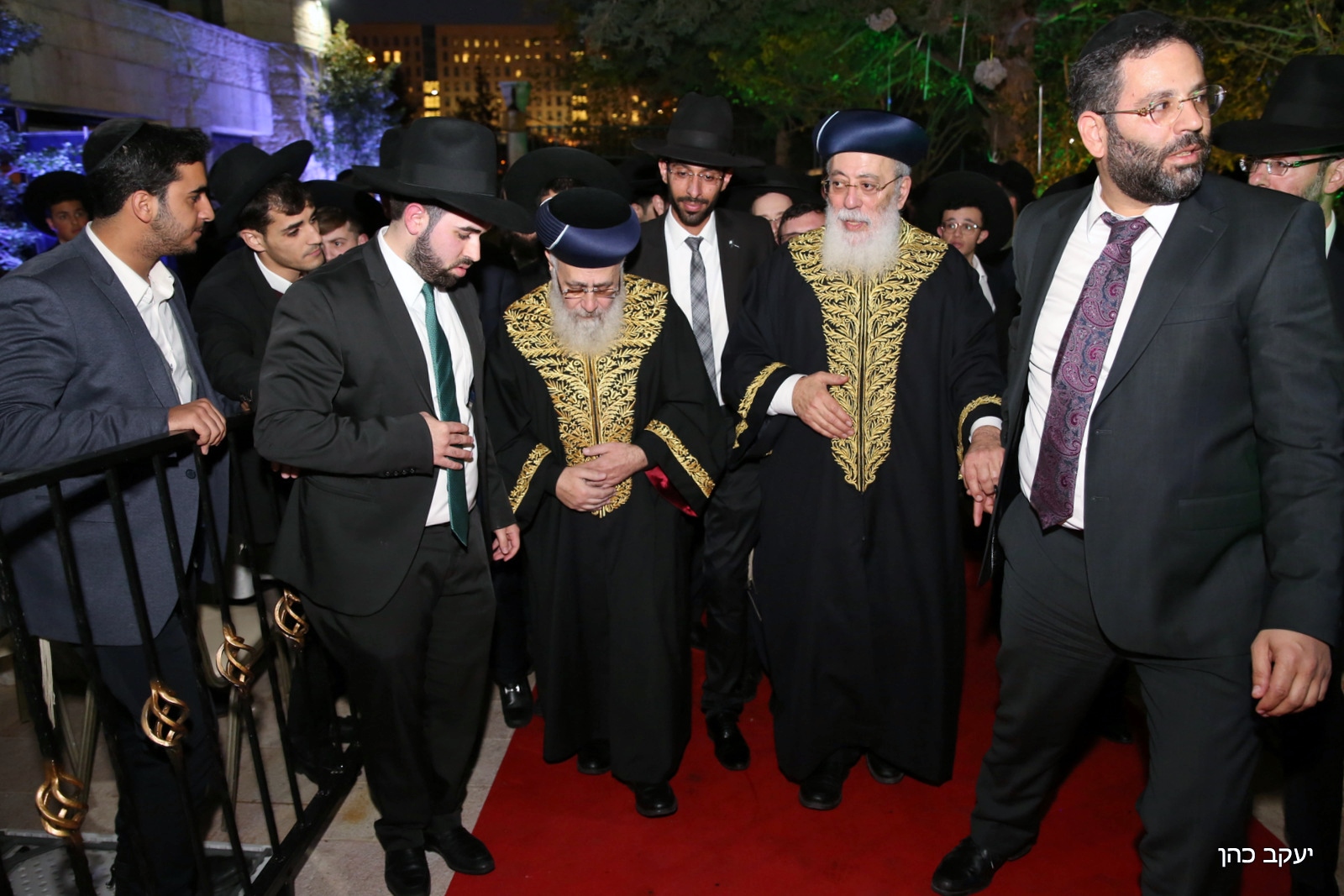 צפו: הברית של נכד הראשונים לציון ונין הגר"ע יוסף זצ"ל 212A9709