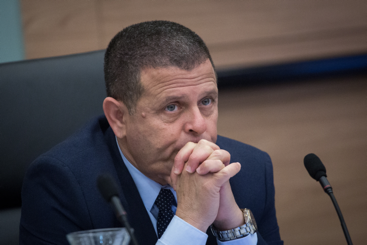 כבל: "אם היו שמים קלפי היום במפלגה גבאי היה מובס" .