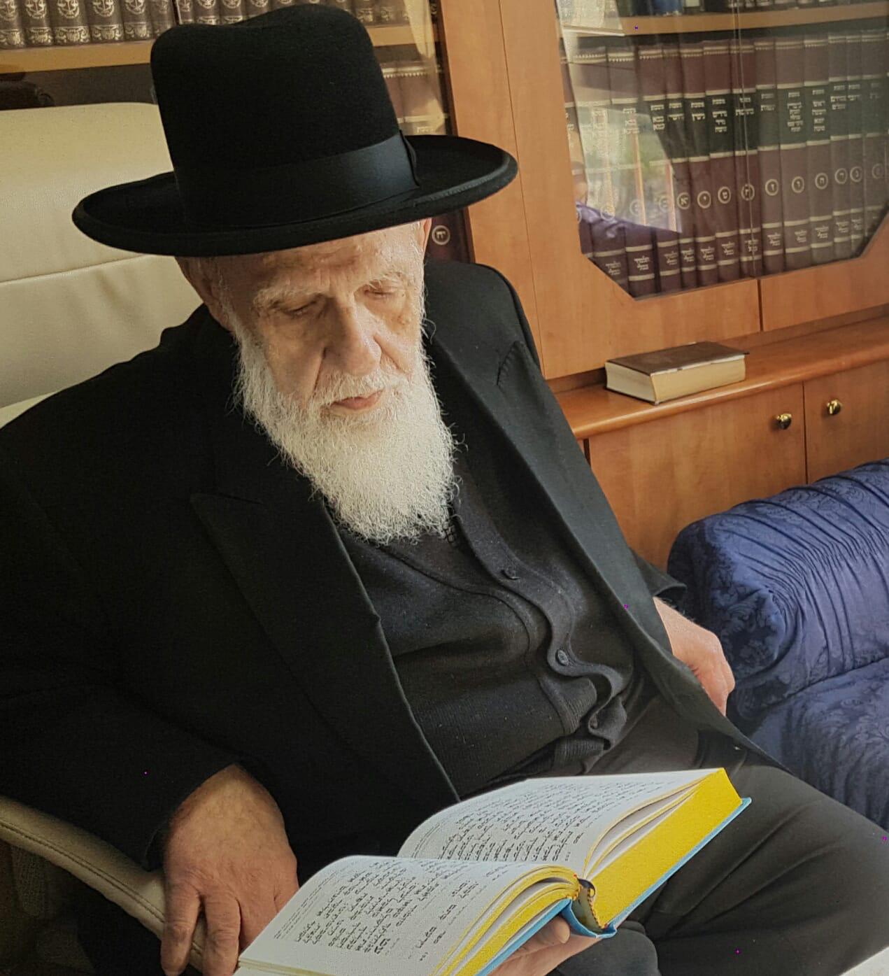 מרן ראש הישיבה זעק ובכה: "באו גויים בנחלתך טמאו את היכל קודשיך" מרן ראש הישיבה שליט"א