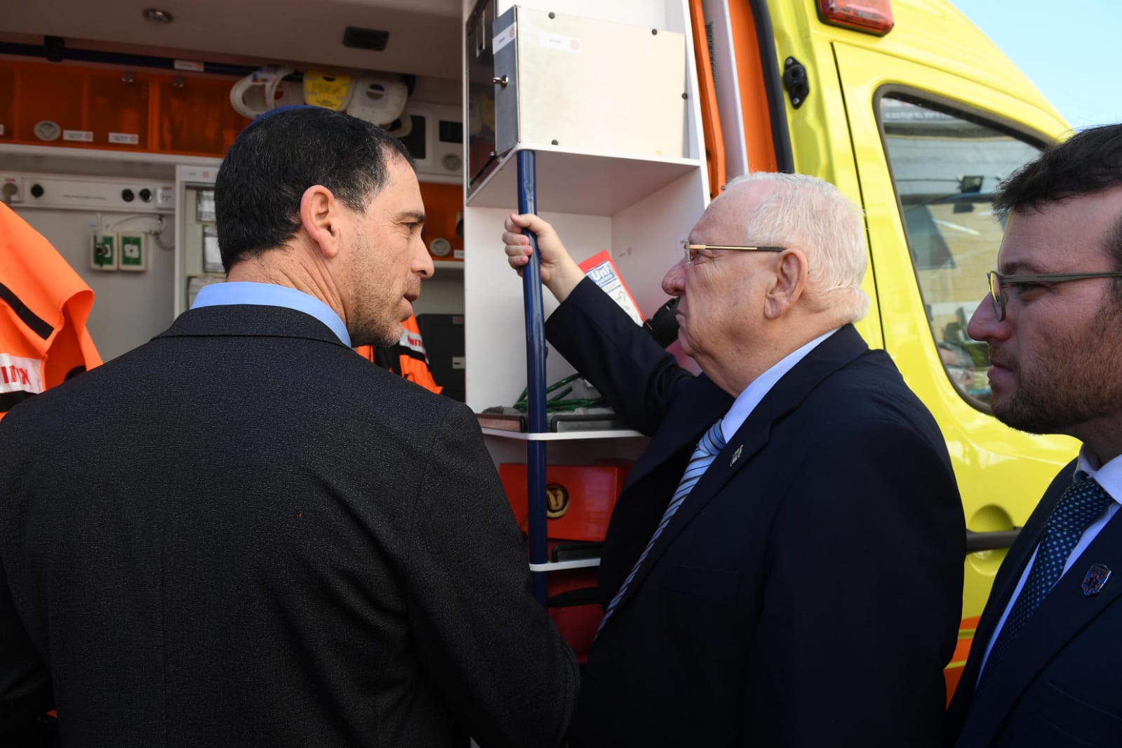 ריבלין ביקר ב"איחוד הצלה": "עוד לפני ההצלה – מגיע האיחוד" ריבלין