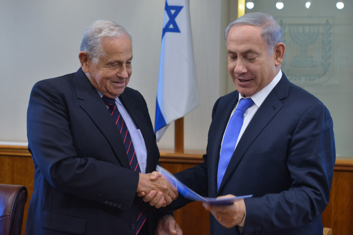 השופט טירקל: "לא נכון לפרסם החלטות בתיקי נתניהו לפני הבחירות" השופט טירקל עם ראה"מ נתניהו
