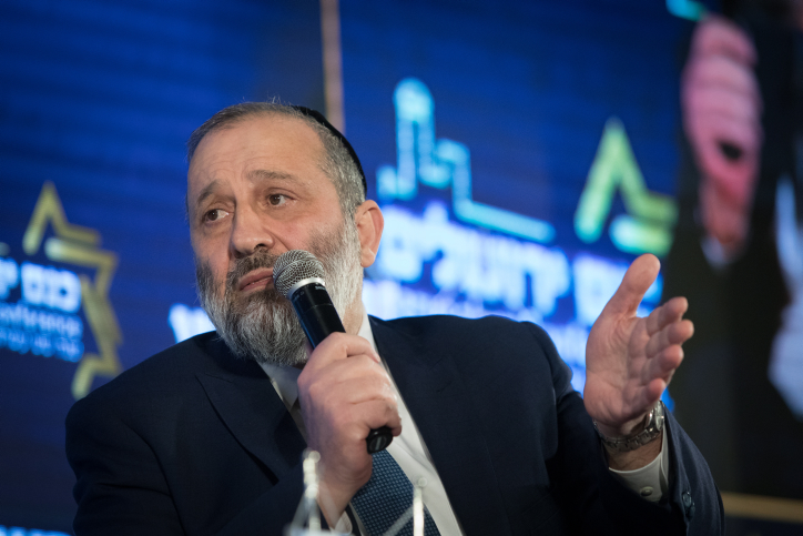 דרעי: "לא קיבלנו פניה בעניין האחדות – אין שום הוכחה שהמהלך יעזור" יו"ר שס אריה דרעי