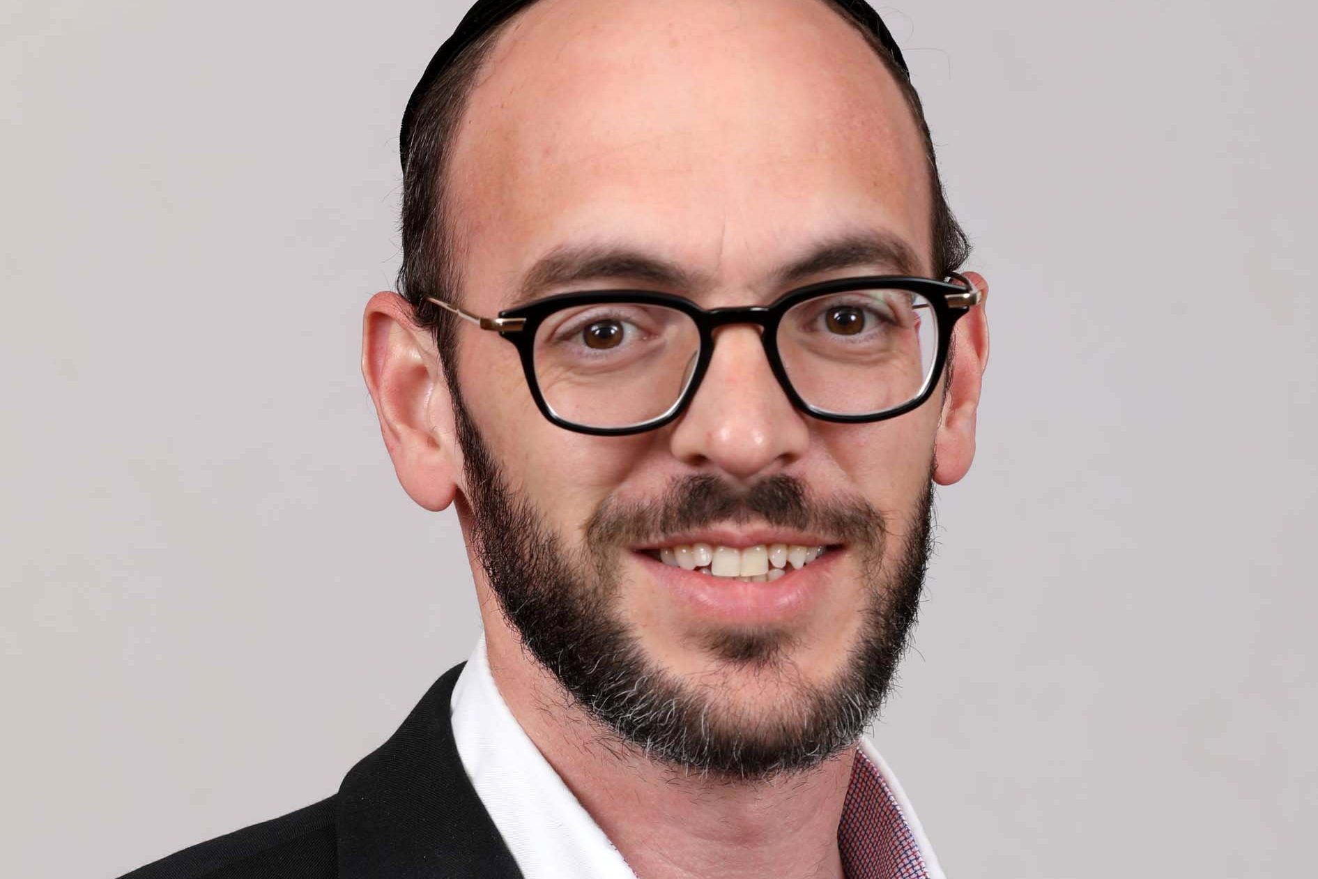 מינוי ב'הפועלים': ר' אלי רבינוביץ מנהל פעילות בחברה החרדית IMG_1593 copy