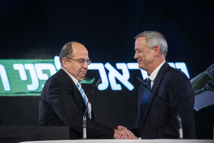 עלילת דם: "כל הצמרת הביטחונית עודכנה במכירת הצוללות למצרים" .