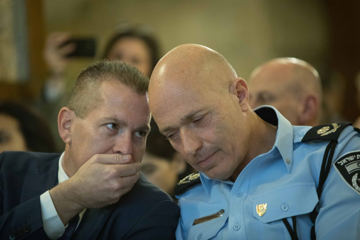 מהומות בהר הבית • ארדן: "לא יוקם מסגד נוסף בהר הבית" השר ארדן עם מפקד משטרת ירושלים