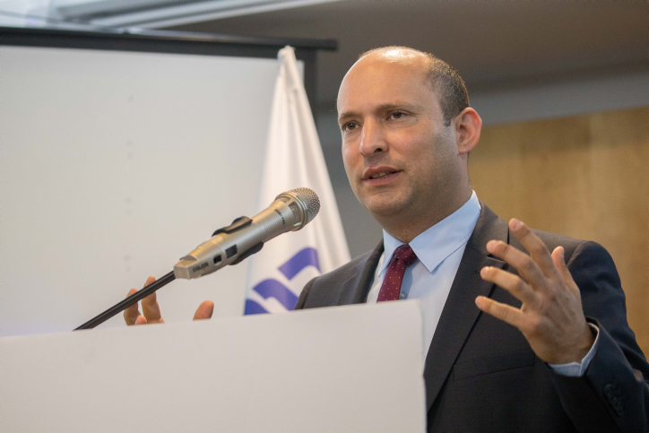 בנט מציג – ההכרעה: הפצצת מאגרי טילים, קטילת התארגנות וחיסול מפקדים נפתלי בנט
