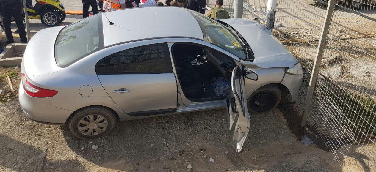 התנגש בעמוד: הנהג פונה במצב אנוש לבית החולים photo_2019-03-13_15-21-01