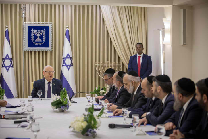 מחר: ישראל ביתנו תגיע להמליץ בפני הנשיא על ראש הממשלה F190415YS34