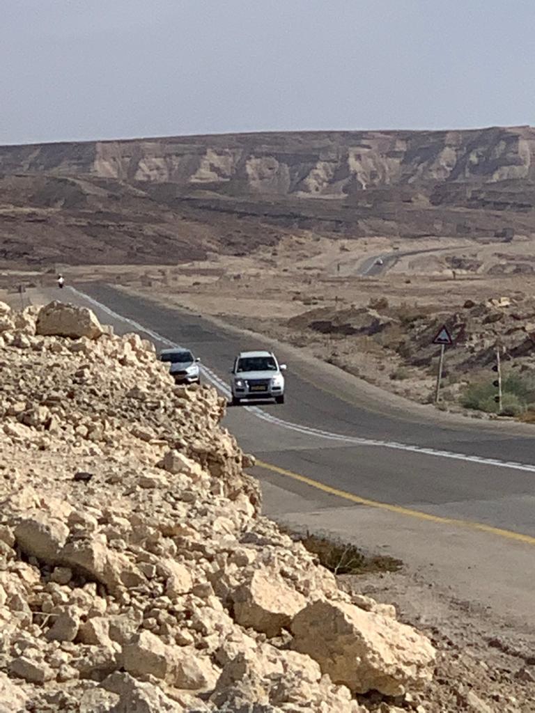 צפו: השוטרים ארבו לנהגים ממאות מטרים על כביש 90 WhatsApp Image 2019-05-15 at 19.17.56
